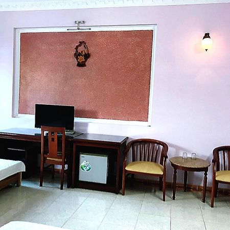 Nhà Nghỉ Uyên Phương Hotel Vung Tau Exterior foto