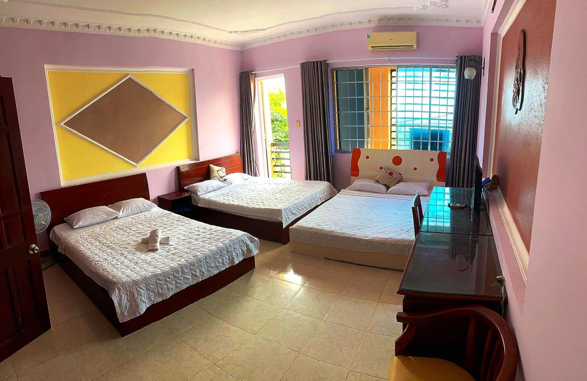 Nhà Nghỉ Uyên Phương Hotel Vung Tau Exterior foto